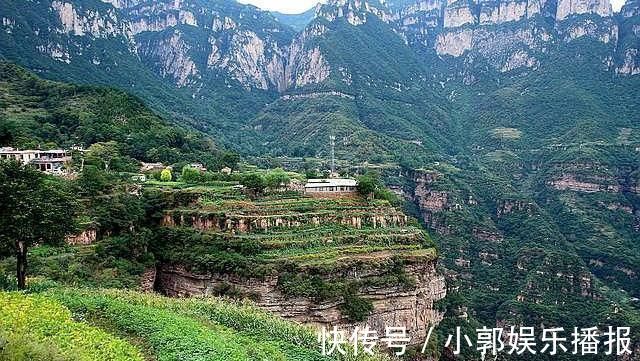 太行大峡谷|河南这“低调”的景区媲美九寨沟，瀑潭相连奇石林立，100多景点