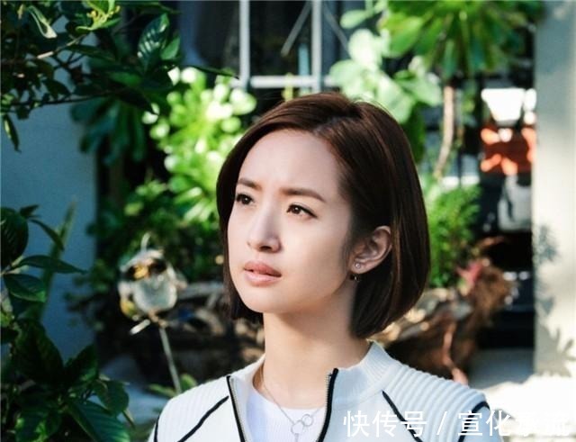 水波纹卷 奔四的女人尽量别留短发,很土!推荐这5款发型,太减龄!