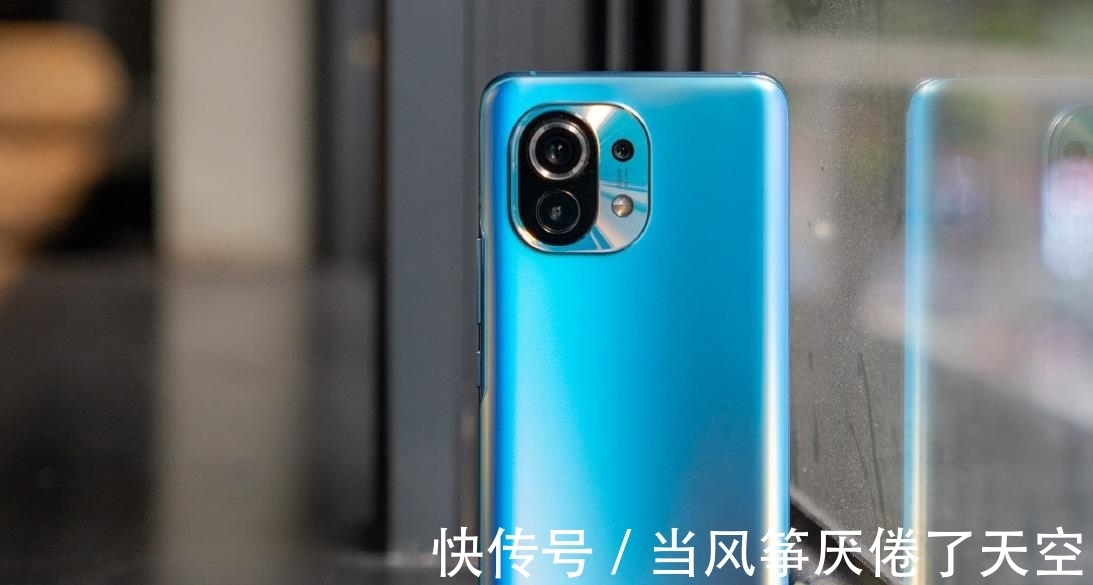 高端机|小米11跌至“新低价”,256GB定价亲民,终于等到了