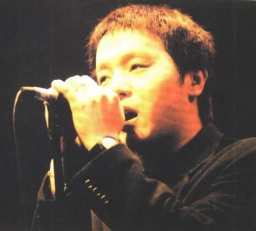 無地自容|竇唯和許巍現在的音樂算是搖滾嗎？他們兩人誰更厲害？