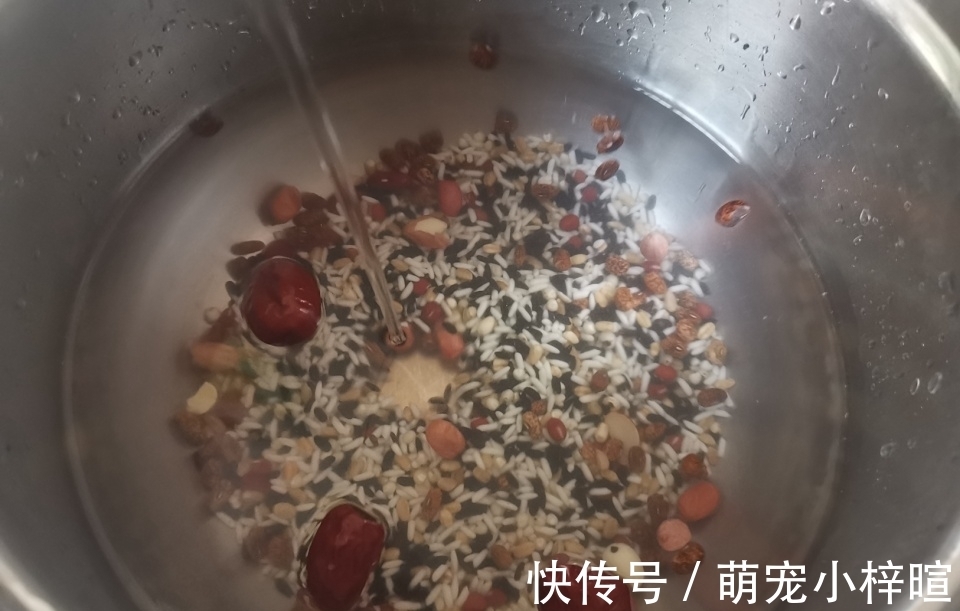天冷，这些碱性食材放锅里煮一煮，健脾散结易消化，老人孩子都爱吃