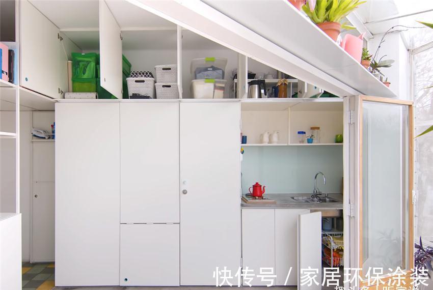 扇形|夫妻俩贪便宜买25㎡老破小：扇形阳台和三角客厅太鸡肋，心态崩了