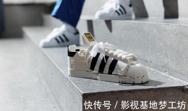 ls 鞋头们绝对必收!LEGO adidas Originals Superstar!