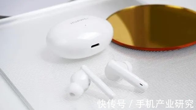 高通|2021上半年发布21款TWS新品，最高售价1999元