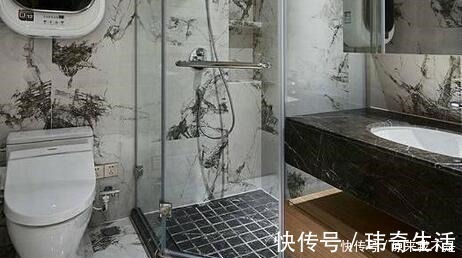 地面|卫生间装修,做外双地漏还要四边走水,师傅说这次遇到了内行人!