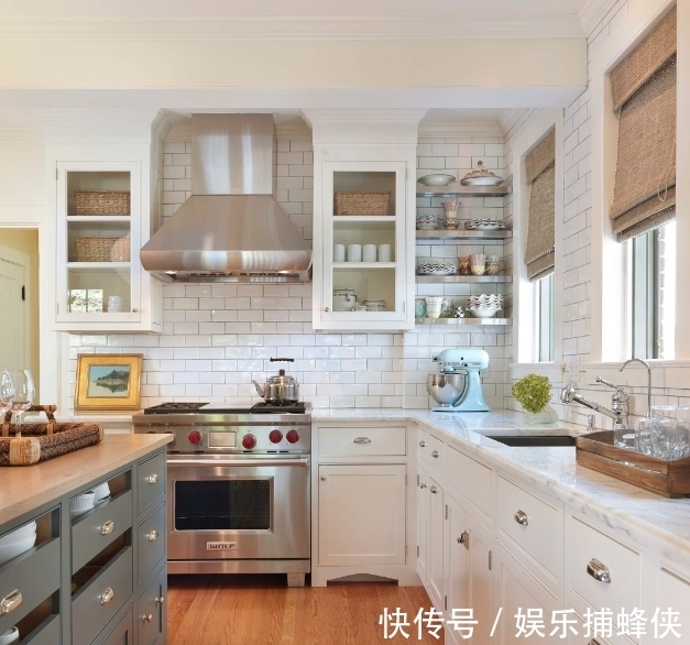 简约|丰富室内光源层次,达到良好的照明效果,整体也很时尚