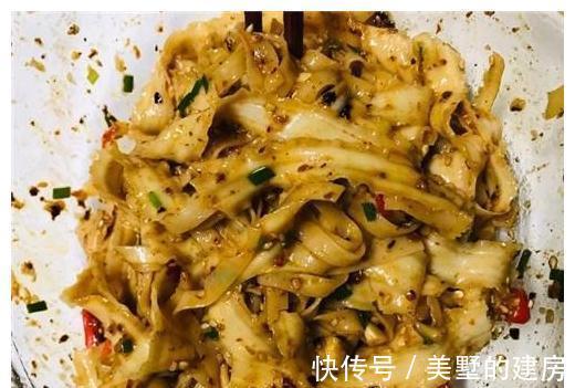 饺子皮|早上不吃包子，一碗面下肚，开胃又解腻，还暖身子，不揉面不醒面