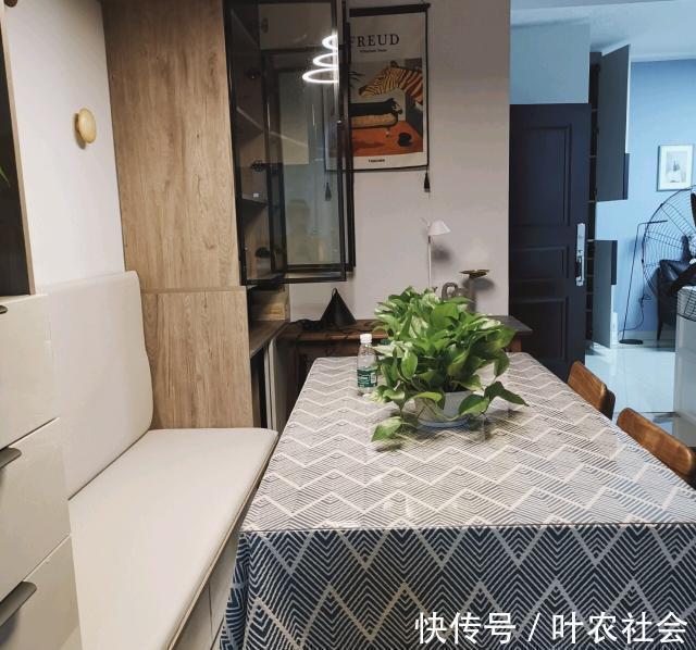 装饰画|人生第一套房,装修效果还不错,入户鞋柜很实用,卡座餐厅超喜欢