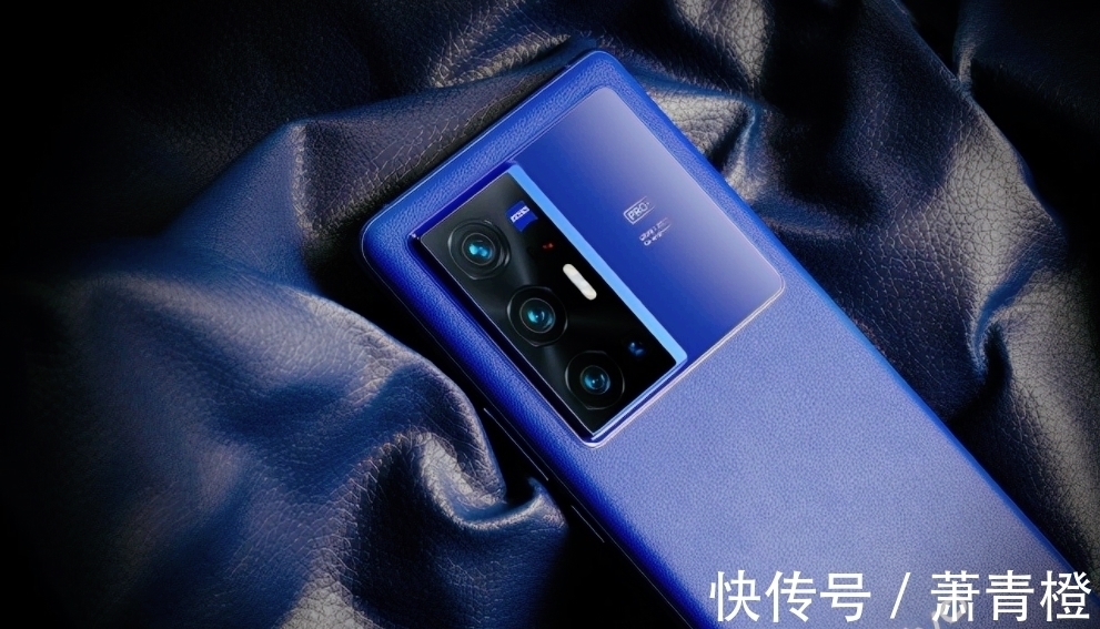 小米|买苹果、华为、OV还是小米?听完手机店老板的分析,谜团解开了