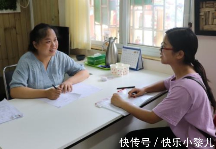 园长|宝宝午睡时口袋掉出的“玩具”,让老师感到屈辱,园长:转学吧