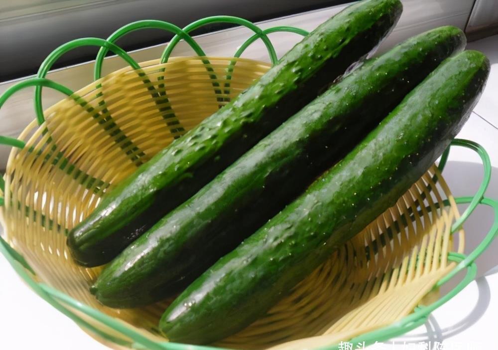 陈医师|想长寿要会吃,3种食物多吃,美白护肤,淡化皱纹,皮肤越来越白