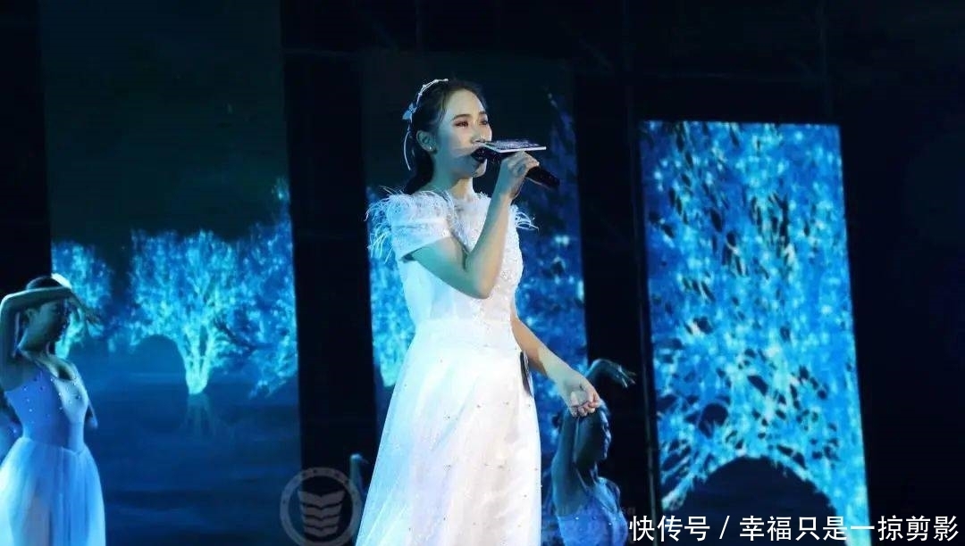 新春巨献!西航八大爆款综艺上线,一次看过瘾~ 在西航 a767