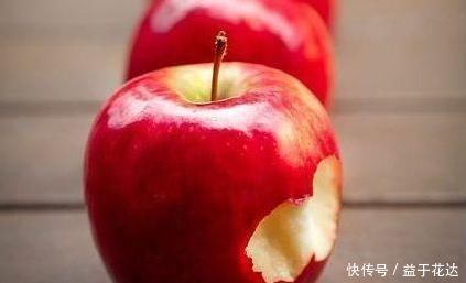 紫柰|早上吃苹果是金,晚上吃是毒苹果?营养师告诉你几点吃最健康