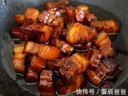 红烧肉家庭版经典做法,方法简单,颜色鲜艳,看着就有食欲!