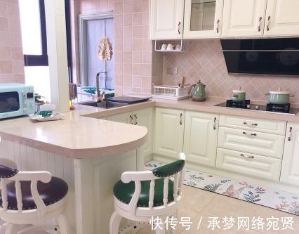 亲戚|后悔当初没听亲戚劝，偏要请木工手打柜子！现在老后悔了