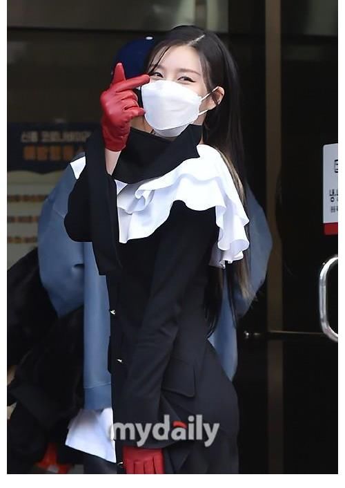 「MD PHOTO」 韓國(guó)女歌手Stephanie出演《不朽的名曲》節(jié)目