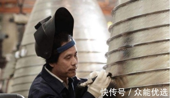 东风导弹|中国焊工高凤林:主职焊接火箭,空闲时焊接东风导弹
