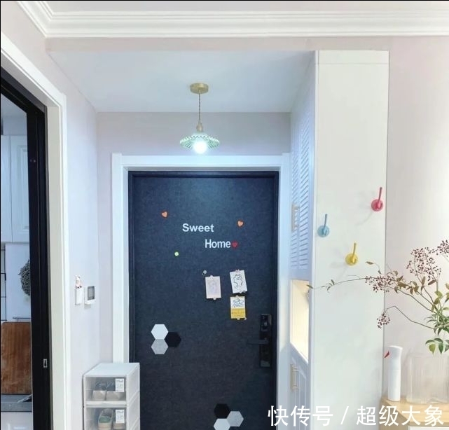 收纳|她家新房不吊顶只走石膏线,效果简约大方又漂亮,生活过得很舒适~