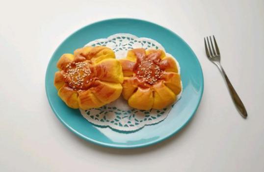 超美味的南瓜面包,粗粮烘培有营养,在家自己就能做