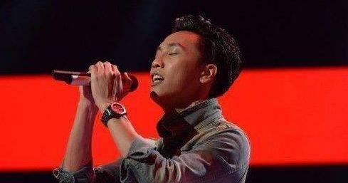 中国好声音|汪峰曾把他淘汰,如今他却世界各地开演唱会,这下汪峰尴尬了