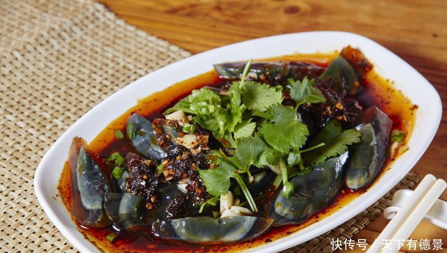 韩国网友评出中国“最难吃”的4道菜,中国吃货:你们只配吃泡菜