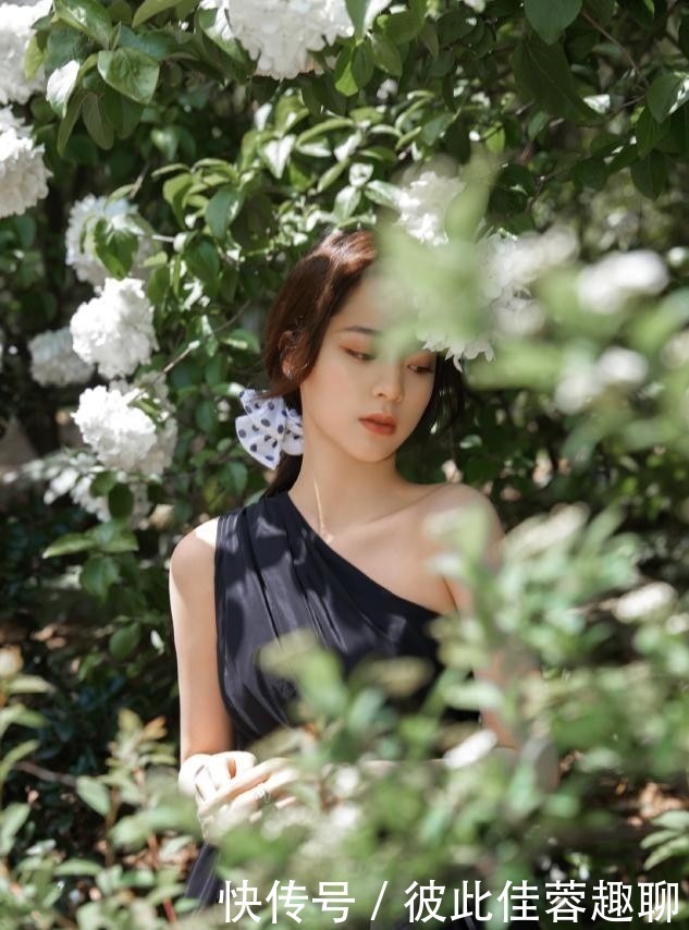 脸型 别再披头散发了!这4款“发型”才够美够撩人,总有一款适合你