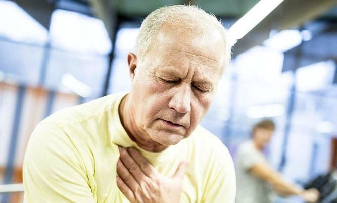 失血性贫血|3大“异常”不断出现,多半是癌症已“近身”,最好去检查一下!