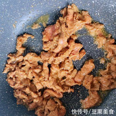 柠檬|做堂堂正正的人吃地地道道的黑椒牛肉