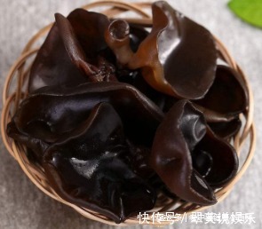 胆结石|“素中之荤”黑木耳,能减肥、防结石、预防血栓,但一类人不宜吃