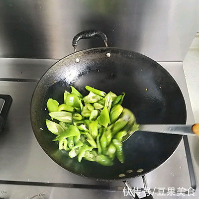 辣椒酱|学会辣椒炒肉，解锁正宗味儿