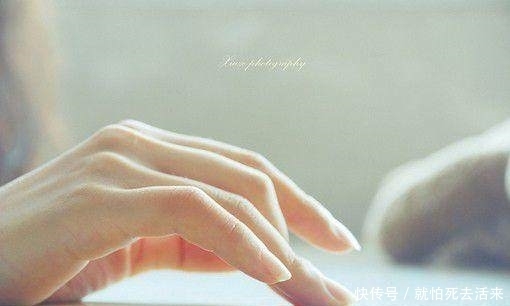 手模|世界顶级手模日薪上万,网友:你的手被天使吻过,我的手被二哈啃过