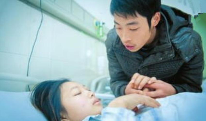 害羞|产妇生娃,碰到男医生接生,问丈夫是否介意,接下来的回答很感人