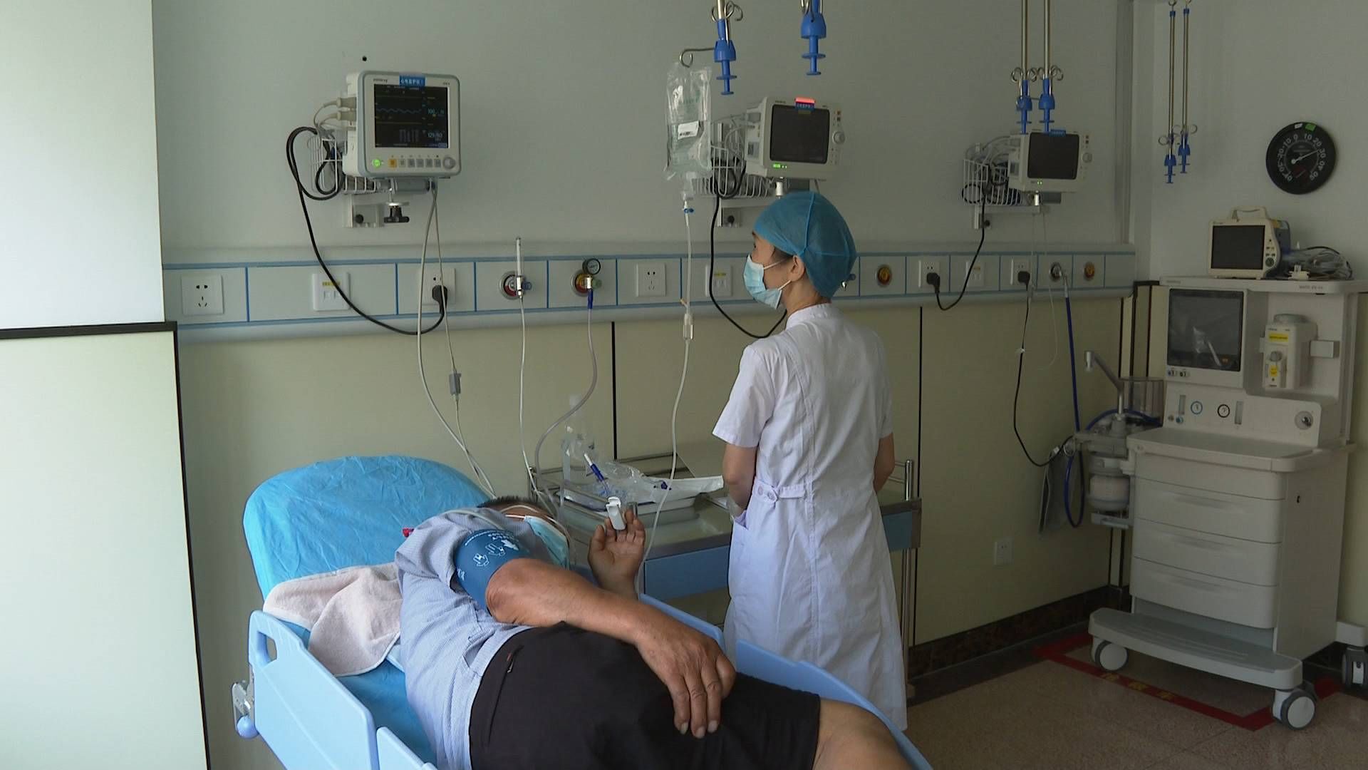 呼吸|设备革新人才引进 乐清市人民医院呼吸与危重症医学科大幅提升诊疗水平