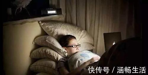 电子产品|骨科专家:孩子睡前坚持3不做,“天生的”个子低也能发生逆转