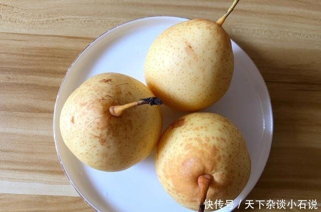 它是水果也是药,隔三差五吃一次,滋润喉咙,一年四季不咳嗽