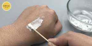 阿司匹林加牙膏,作用好厉害,解决了好多人一大困扰,告知家里人