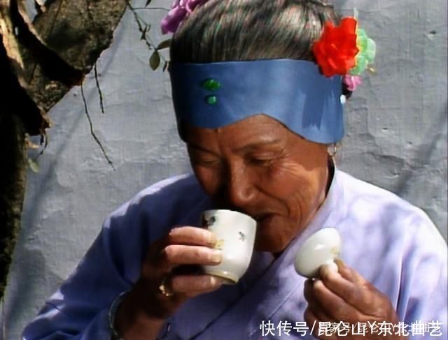 妙玉|妙玉丢掉了刘姥姥用过的杯子,换做黛玉会怎样