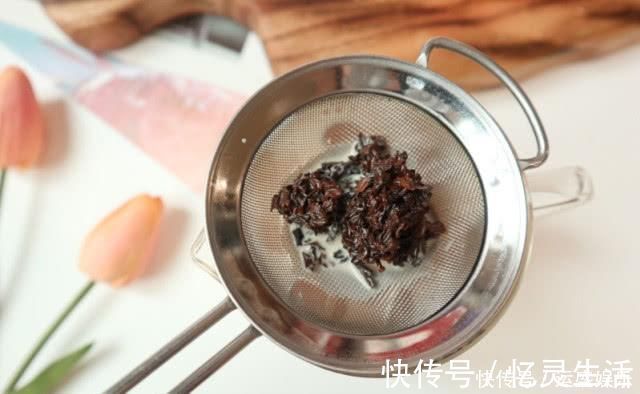 奶茶|天热来杯冰镇奶茶吧,成本3块钱不到太省了比咖啡柔软,清爽