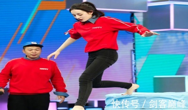 何炅謝娜|《快樂(lè)大本營(yíng)》人員大換血，替補(bǔ)讓觀眾不滿意，被替之人不愿續(xù)約