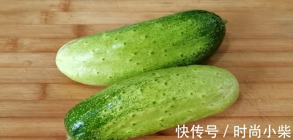 开胃|黄瓜的做法，既是开胃下饭菜，又是营养健康减肥餐，做法还简单