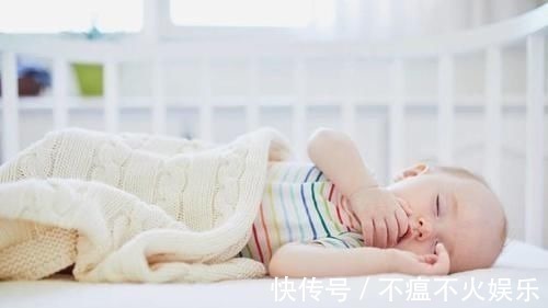 卡普|婴儿哭闹不止,利用“5S法”,立马可以让关闭哭闹键