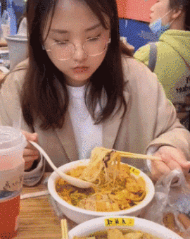 |搞笑笑话,动图:这酸爽,简直不敢相信!