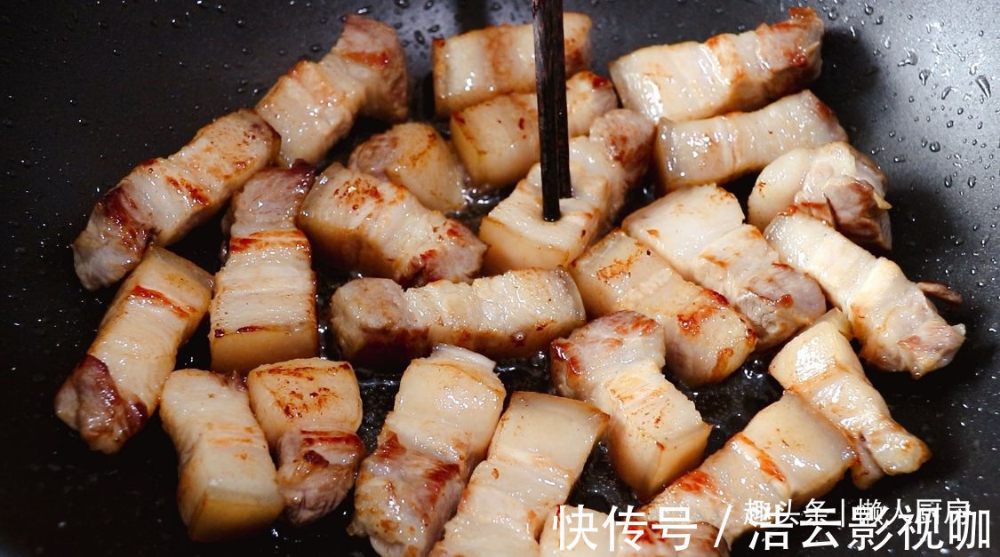 正确做法|红烧肉有人过油有人过水，大厨教您正确做法，肥而不腻香甜弹牙