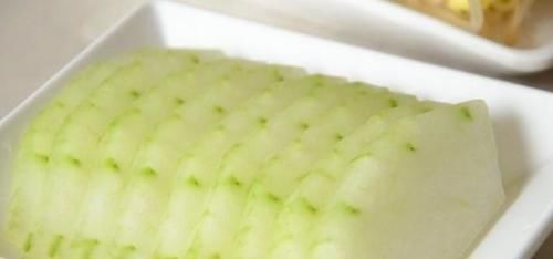 女性不想老太快，多吃几种食物，补血润肤，延缓衰老，滋补身体