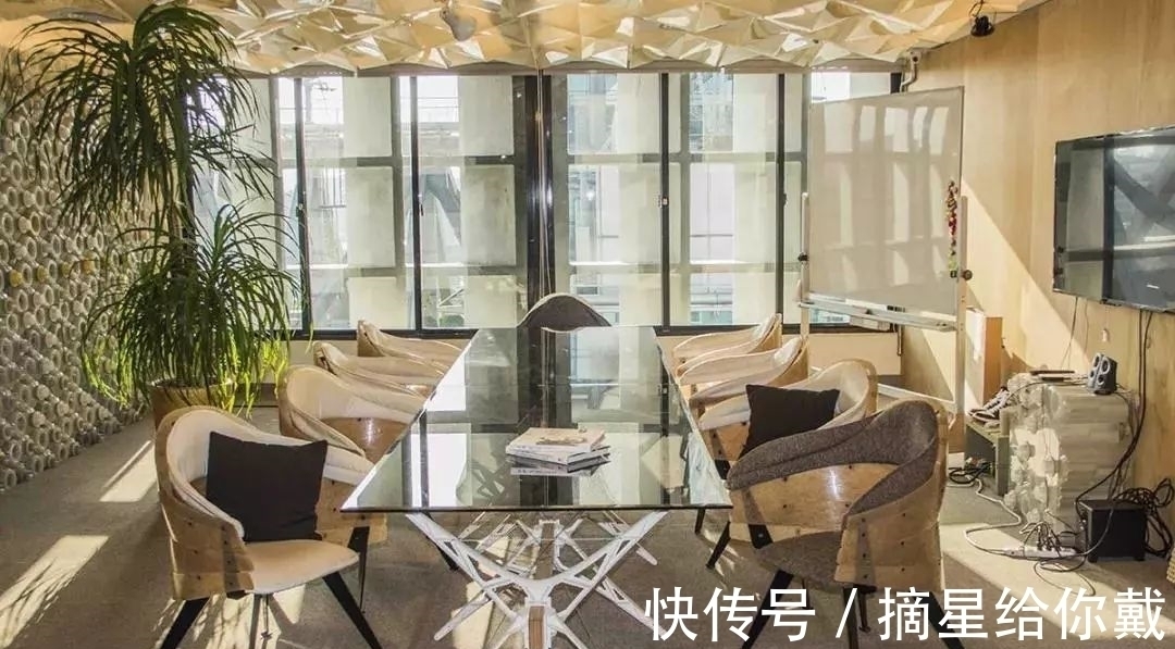 剩菜做旗袍、塑料瓶造大楼,这些年轻人正在用垃圾拯救世界!