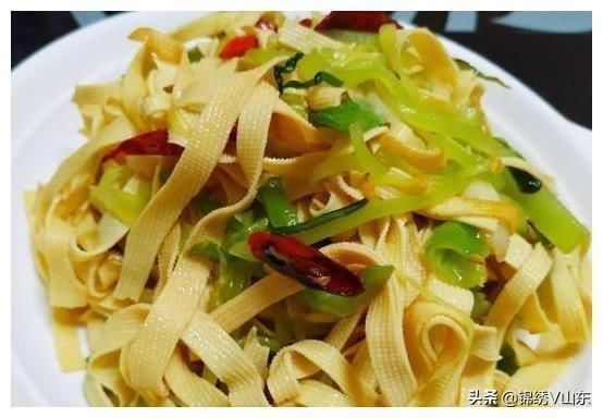 鱼卷|餐桌上备受欢迎的12道家常菜，做法简单，百吃不腻，有时间试着做