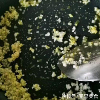 禁忌|简单快手下饭菜，一不小心就吃撑