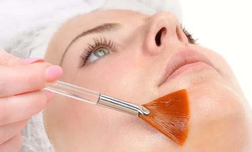 果酸的科普篇：被誉为“毛孔清除机”的果酸，真的那么好用吗？