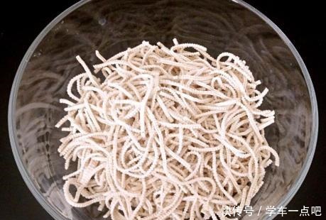 蛋白质是豆腐的3倍,花3块钱买两张简单一拌,清爽好吃还下酒