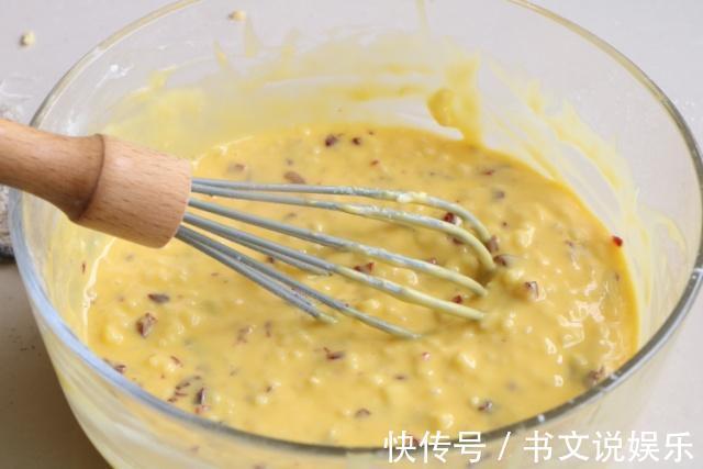 剩米饭也能做蛋糕加鸡蛋一起打发,口感软糯还有营养